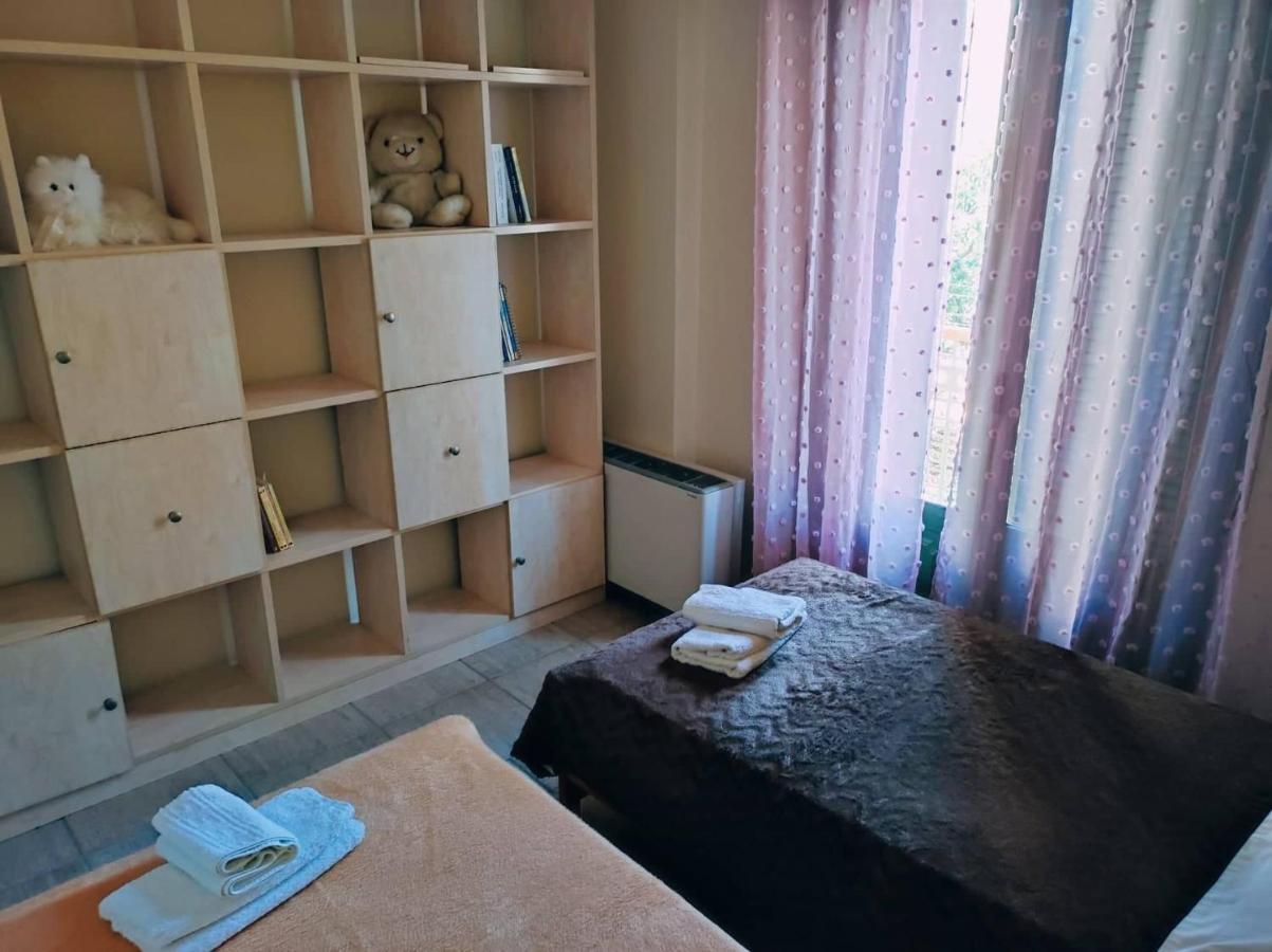 Nefeli City Apartments Patras Exterior foto